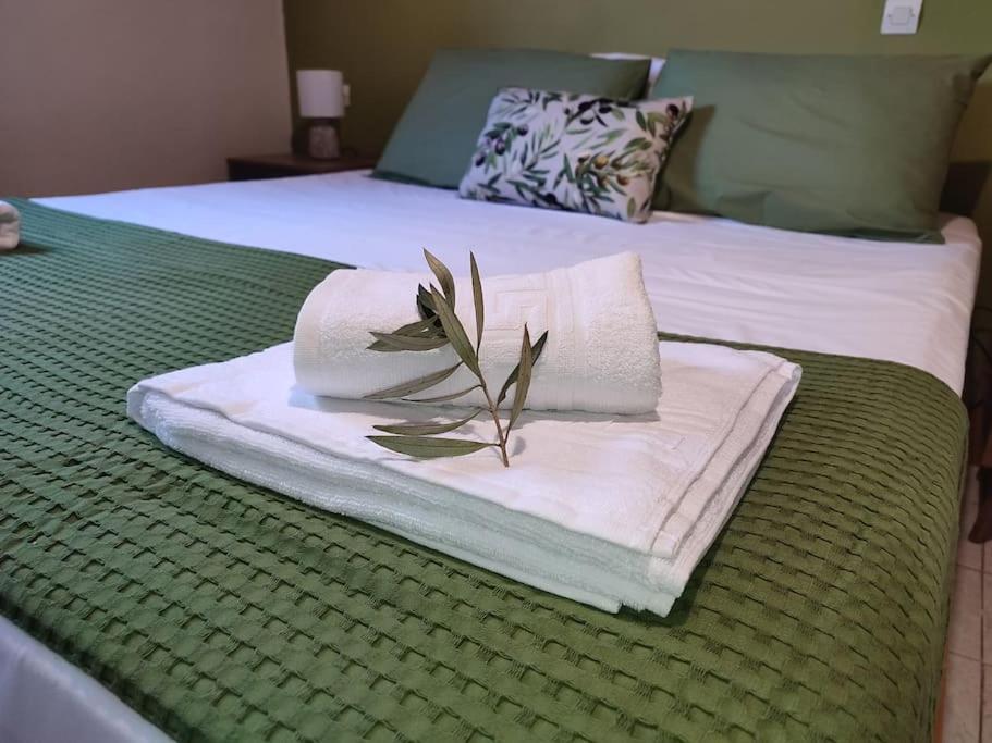 Knossós Olive Grove Cottage Skalani מראה חיצוני תמונה